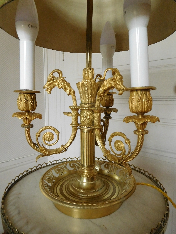 Lampe Bouillotte En Bronze Ciselé Et Doré De Style Louis XVI Modèle Aux Chèvres