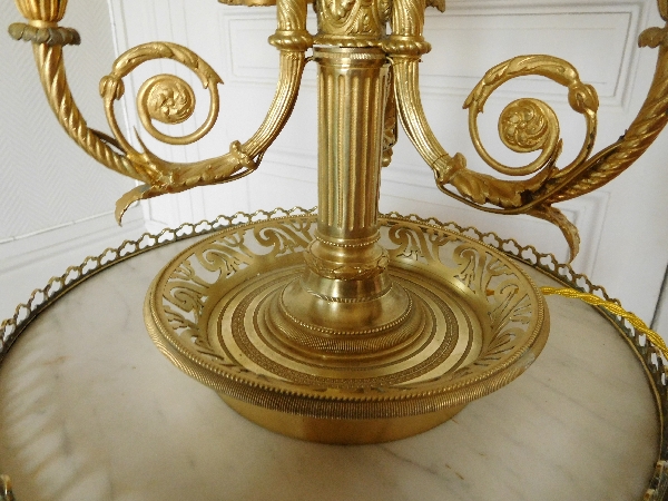 Lampe Bouillotte En Bronze Ciselé Et Doré De Style Louis XVI Modèle Aux Chèvres