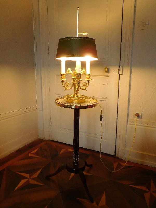 Ormolu Louis XVI style bouillotte lamp - France, late 19th century