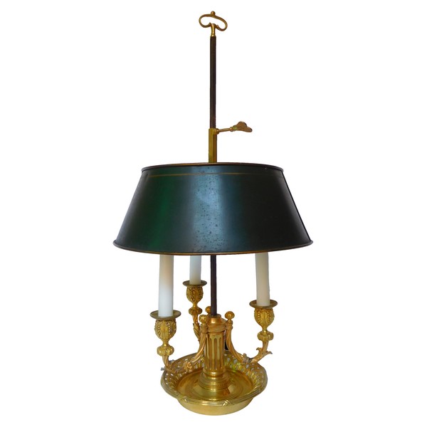 Lampe bouillotte en bronze ciselé et doré de style Louis XVI d'époque XIXe siècle