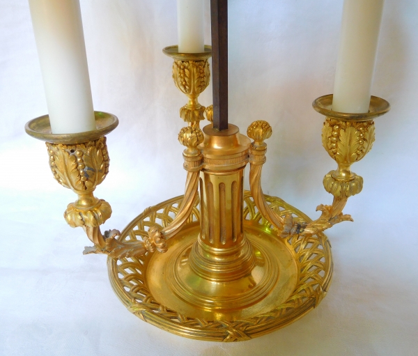 Louis XVI style ormolu bouillotte lamp, 19th century