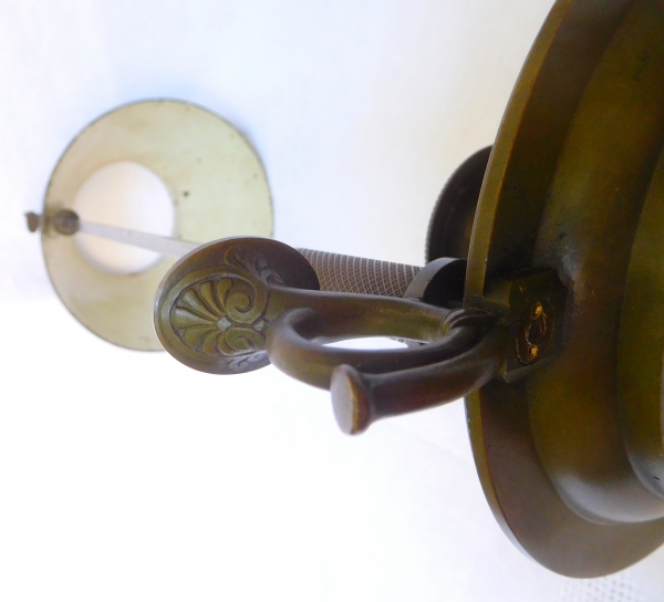 Patinated bronze lamp for a bedside table, 19th century