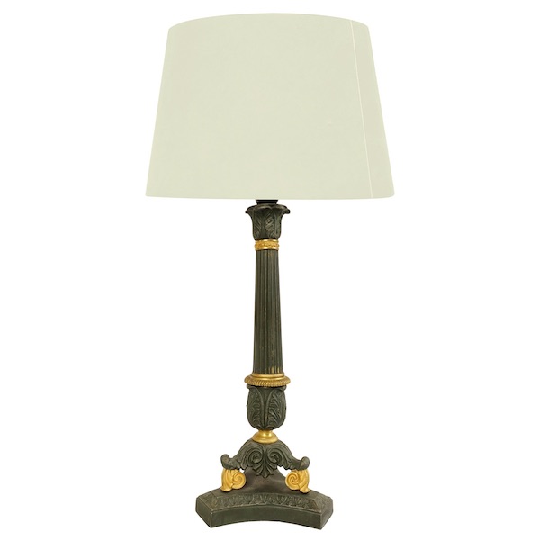 Grande lampe de bureau Empire en bronze patiné et doré - époque Restauration - 50cm