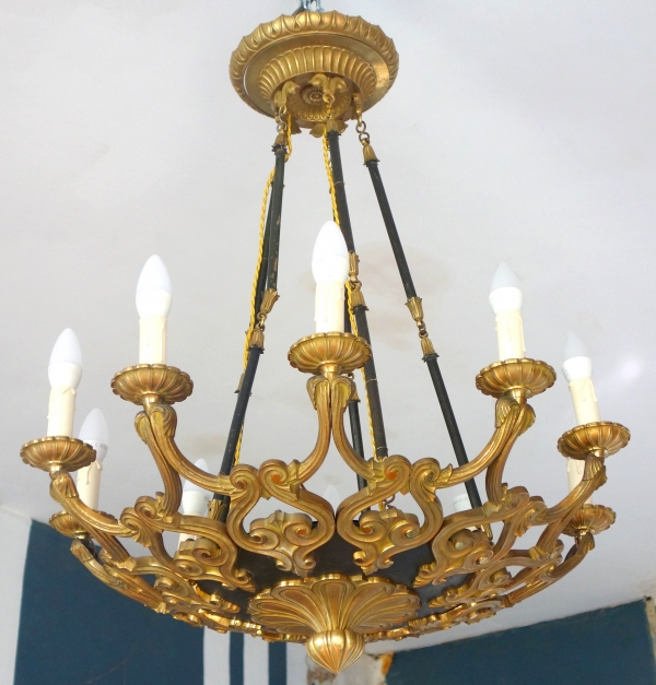 Large 10 lights patinated bronze & ormolu chandelier, 19th century circa 1840