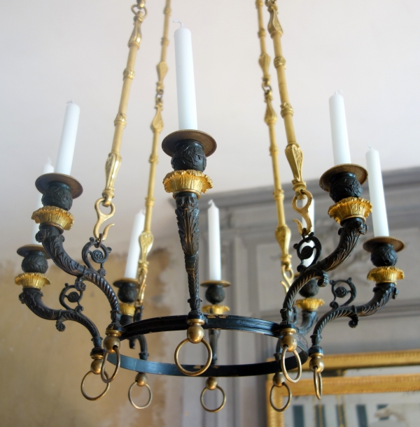 Empire ormolu and patinated bronze 8-lights chandelier, early 19th century