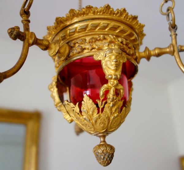 Lustre en bronze doré et cristal rouge d'époque XIXe - lampe de sanctuaire