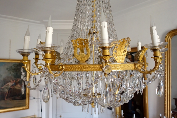 Grand lustre corbeille en cristal et bronze doré au mercure, époque Empire, 10 lumières