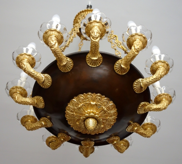 Large Empire chandelier, ormolu and patinated bronze - 12 lights - France circa 1830