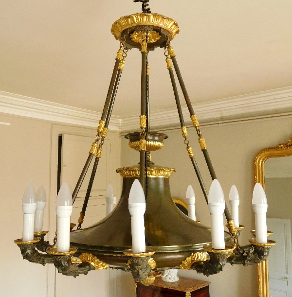 Large Empire chandelier, ormolu and patinated bronze - 12 lights - France circa 1820