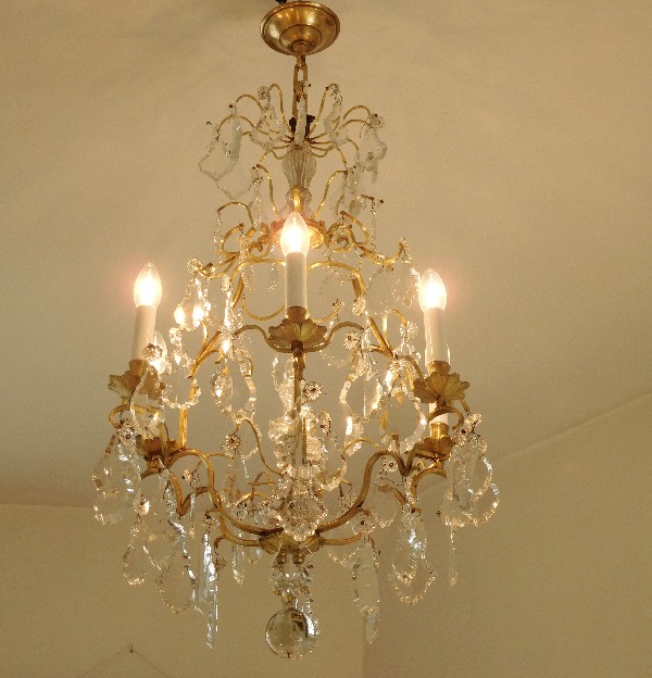 Baccarat Louis XV style chandelier, 6 lights, cut crystal pendants