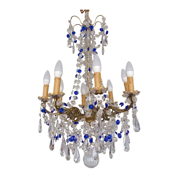 Lustre 8 feux en cristal de Baccarat blanc et bleu cobalt - style Louis XVI