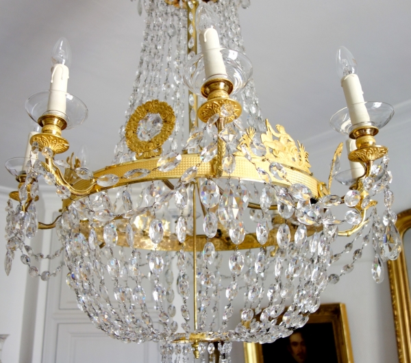 Grand lustre corbeille en cristal et bronze doré au mercure, époque Empire, 8 lumières