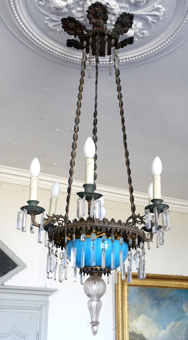 Lustre en cristal de Baccarat et opaline bleue, époque Napoleon III