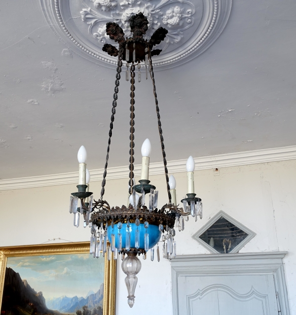 Lustre en cristal de Baccarat et opaline bleue, époque Napoleon III