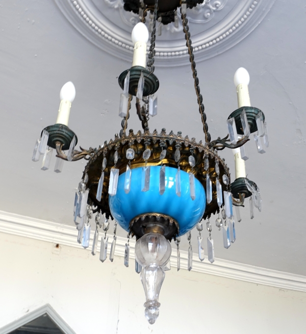 Lustre en cristal de Baccarat et opaline bleue, époque Napoleon III