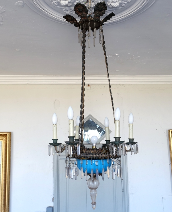 Lustre en cristal de Baccarat et opaline bleue, époque Napoleon III