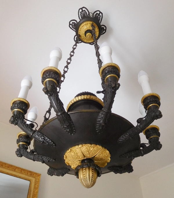 Large Empire chandelier, ormolu & patinated bronze - 9 lights - France circa 1820-1830