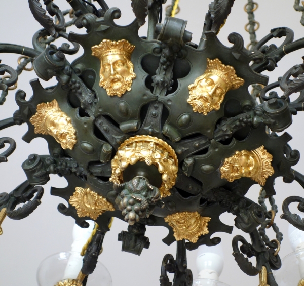 Large 12 lights patinated bronze & ormolu chandelier made for a duke, early 19th century circa 1830