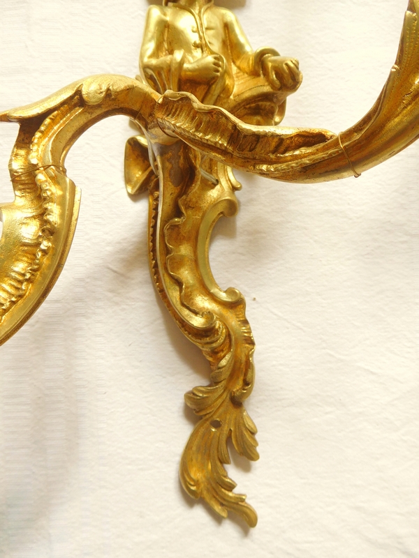 Pair of ormolu Louis XV style wall light