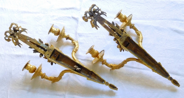 Pair of Louis XVI style ormolu wall lights, Napoleon III period - 19th century - 46cm