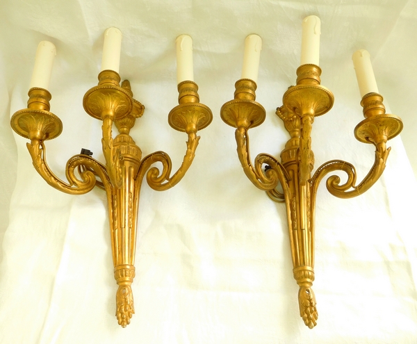 Pair of Louis XVI style ormolu wall lights, 3 lights, Chateau de Pontchartrain