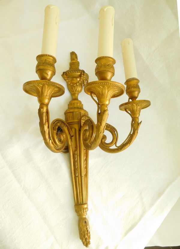 Pair of Louis XVI style ormolu wall lights, 3 lights, Chateau de Pontchartrain