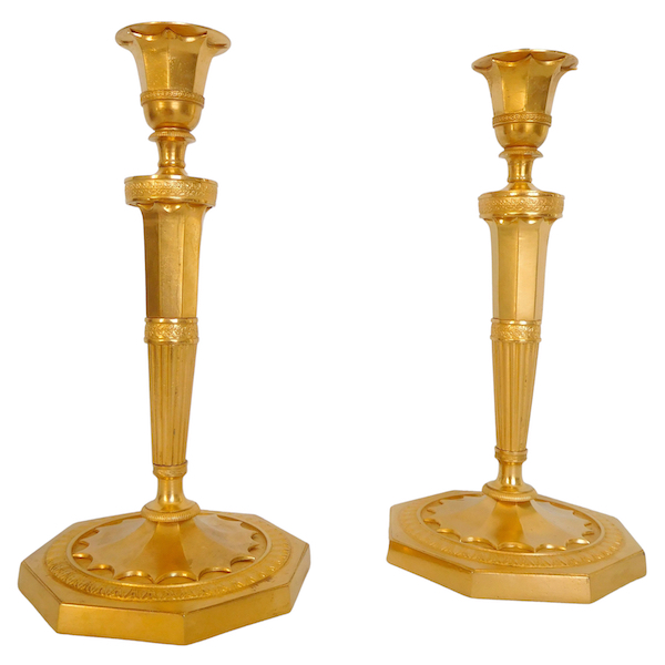 Ravrio : pair of ormolu candlesticks, Directoire period, late 18th century or circa 1800