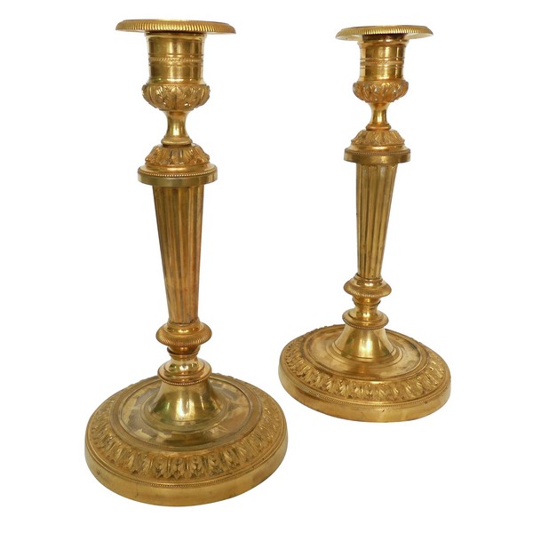 Pair of Louis XVI ormolu candlesticks - Château de Fontainebleau pattern