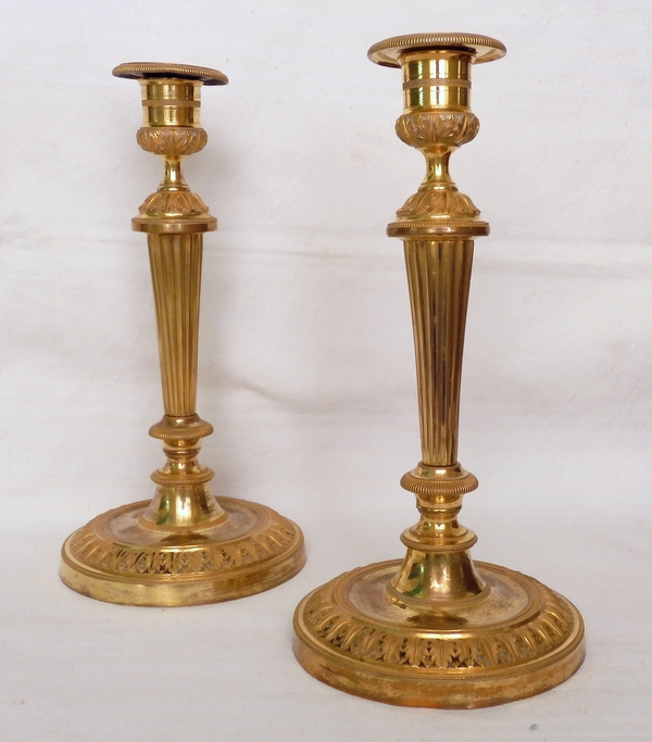 Pair of Louis XVI ormolu candlesticks - Château de Fontainebleau pattern