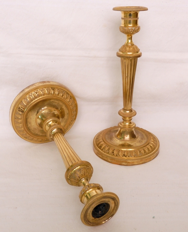 Pair of Louis XVI ormolu candlesticks - Château de Fontainebleau pattern