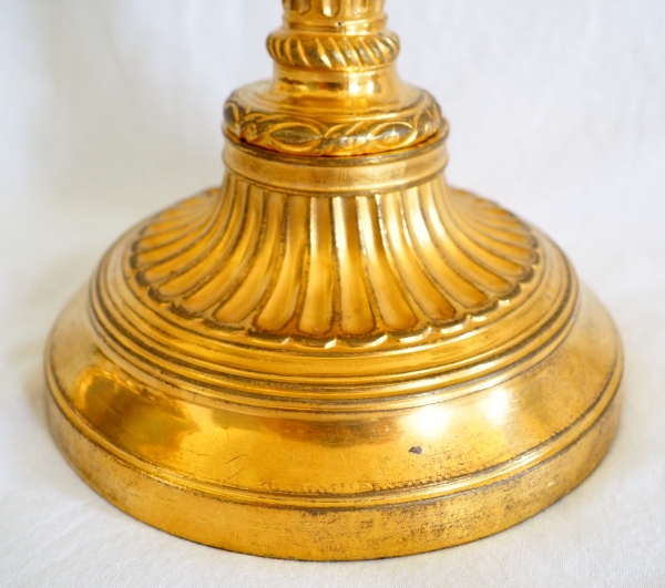 Paire de candélabres à 2 ou 3 feux d'époque Louis XVI en bronze doré au mercure - XVIIIe siècle