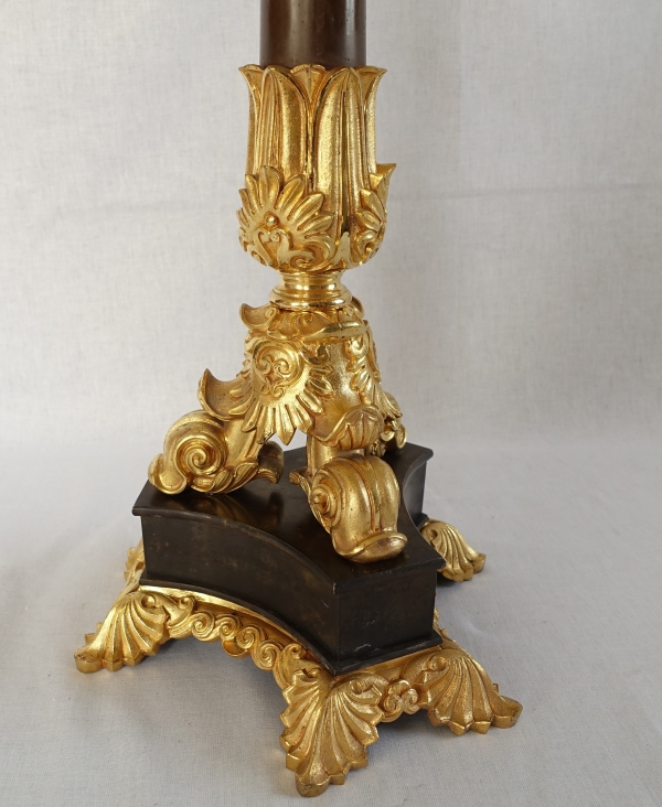 Paire de candélabres à 6 feux en bronze doré et patiné d'époque Restauration - style Empire - 1830