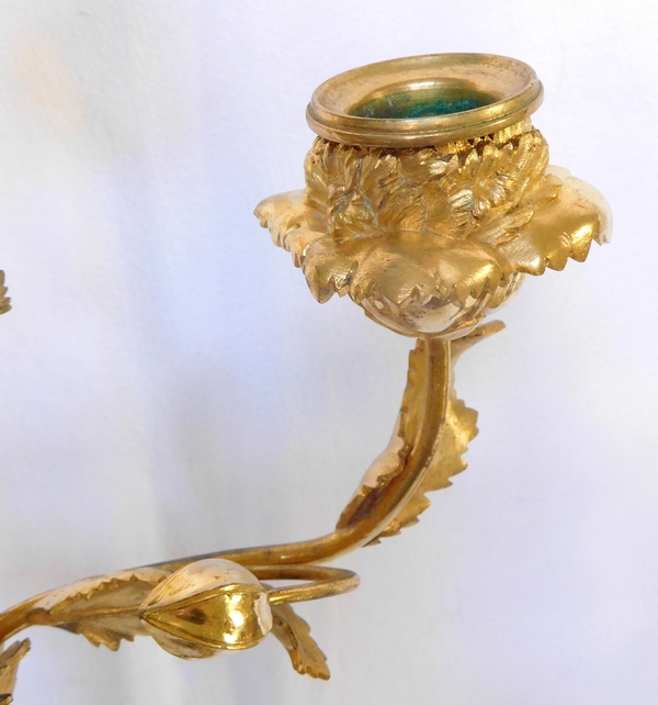 Paire de candélabres aux Romains, bronze patiné et doré, époque Empire