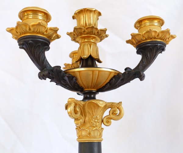 Paire de candélabres 4 feux en bronze doré et patiné d'époque Restauration - style Empire -1830