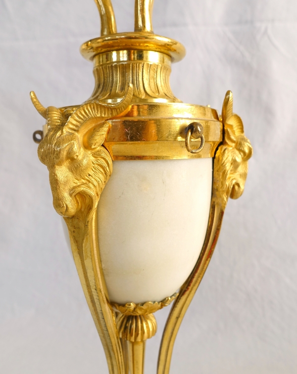Pair of Louis XVI style ormolu and marble candlesticks / cassolettes, 19th century
