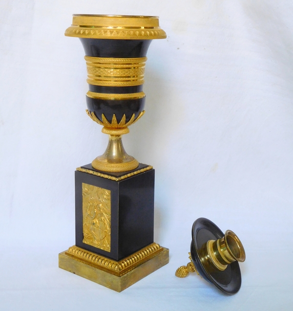 Pair of patinated bronze and ormolu cassolette candlesticks, Empire production - Thomire