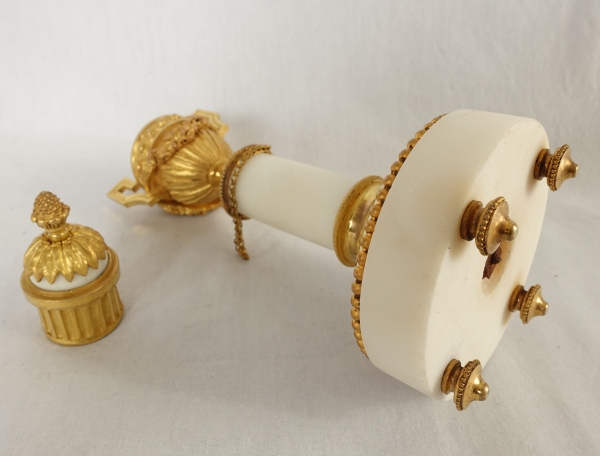 Pair of Louis XVI style ormolu and marble cassolettes - candlesticks