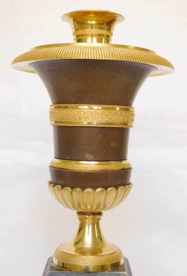 Pair of Empire ormolu & patinated bronze decorative urns / vases / cassolettes - France circa 1810