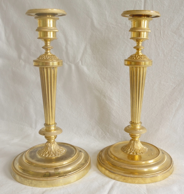 Pair of Louis XVI ormolu candlesticks - France, 18th century - Fontainebleau Castle