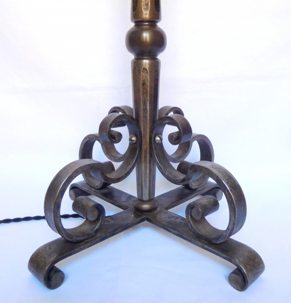 Tall wrought iron lamp, Louis XIV style, Art Deco production in the taste of Raymond Subes