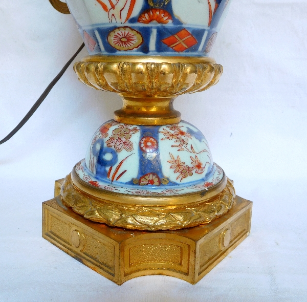 Lampe potiche en porcelaine Imari à riche décor de bronze doré époque Napoléon III