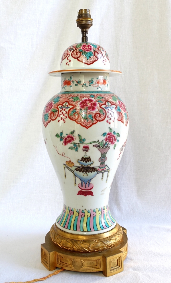 Porcelain and ormolu lamp base, Napoleon III production, China, 19th century