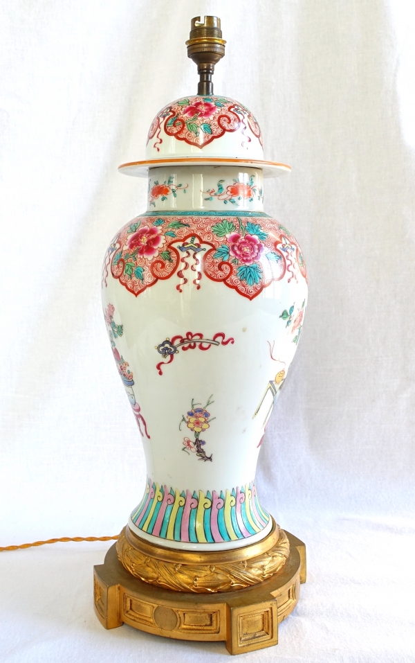 Porcelain and ormolu lamp base, Napoleon III production, China, 19th century