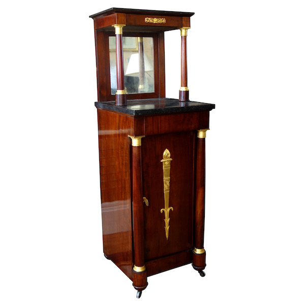 Mahogany & ormolu washstand for a man, Empire period - early 19th century circa 1810