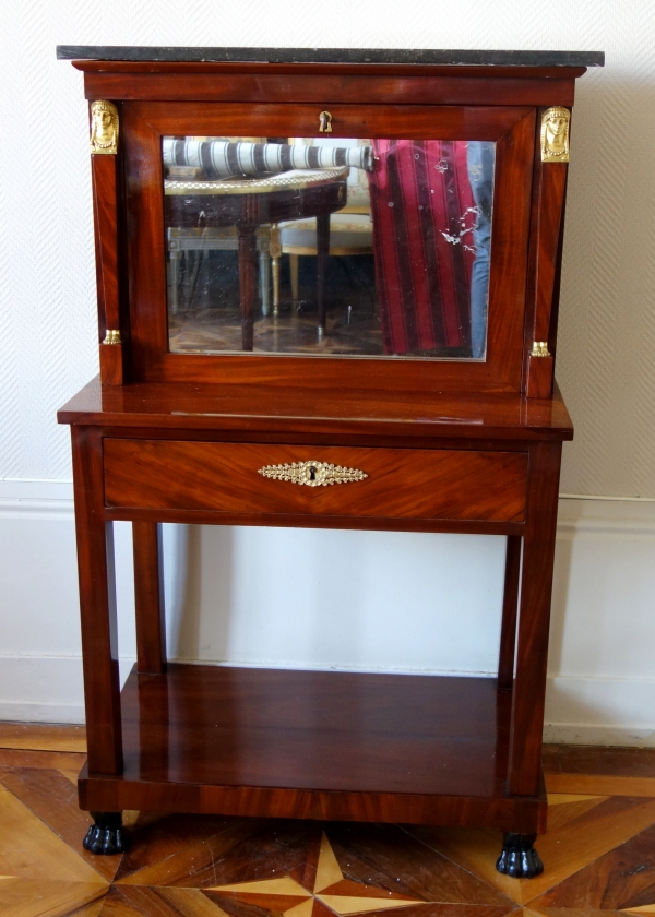Bureau bonheur du jour d'époque Empire Retour d'Egypte, acajou et bronze doré au mercure