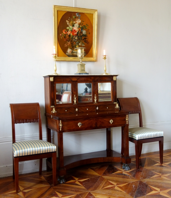 Bureau bonheur du jour en acajou et bronze doré d'époque Consulat Empire