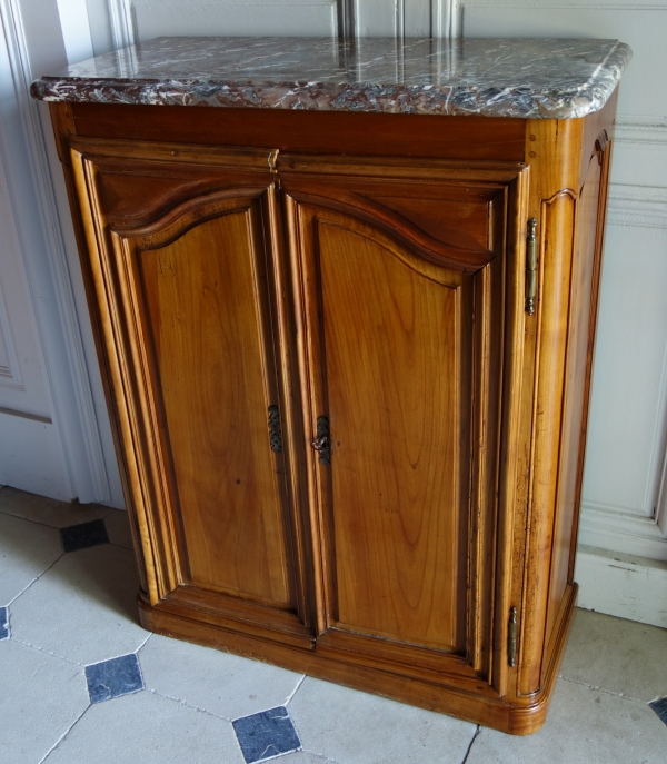 Louis XV walnut sideboard, early 18th century