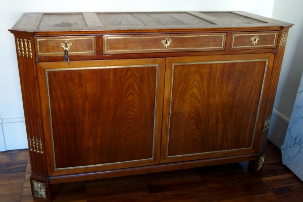 Conrad Mauter : large mahogany and ormolu sideboard, Louis XVI period, late 18th century