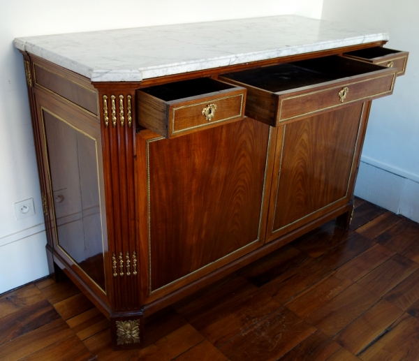 Conrad Mauter : large mahogany and ormolu sideboard, Louis XVI period, late 18th century