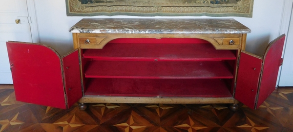 Regency oak hunting sideboard, early 18th century